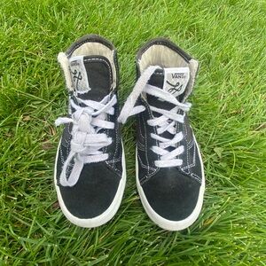 Vans Kids High-Top Skate shoes